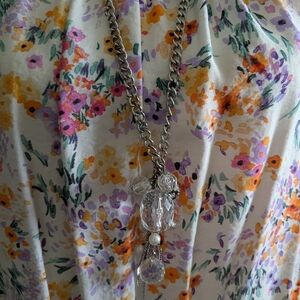 Elegant Silver Necklace with Crystal Accents With Summer Dress